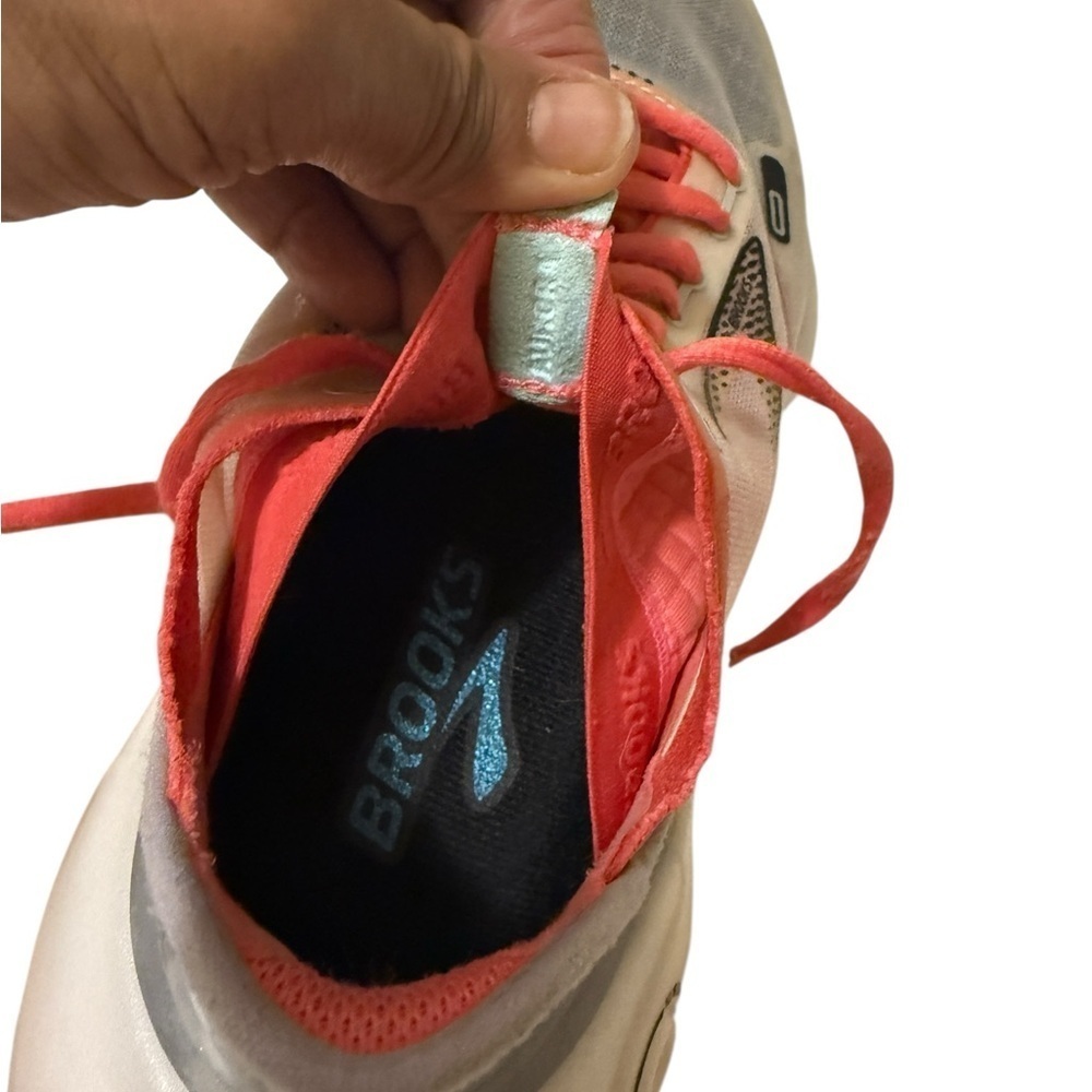 NIB Brooks Women's Aurora Running Shoes Womens Medium B DNA Loft V3 Pink - Picture 6 of 11